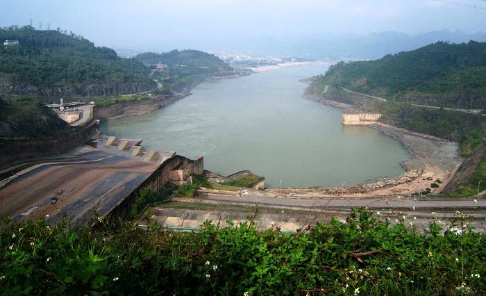 Hình tượng con sông Đà hiền hòa một cách lạ thường